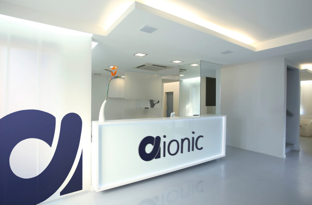 آیونیک aionic